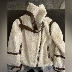 Tularosa Sherpa Teddy Jacket with Brown Accents